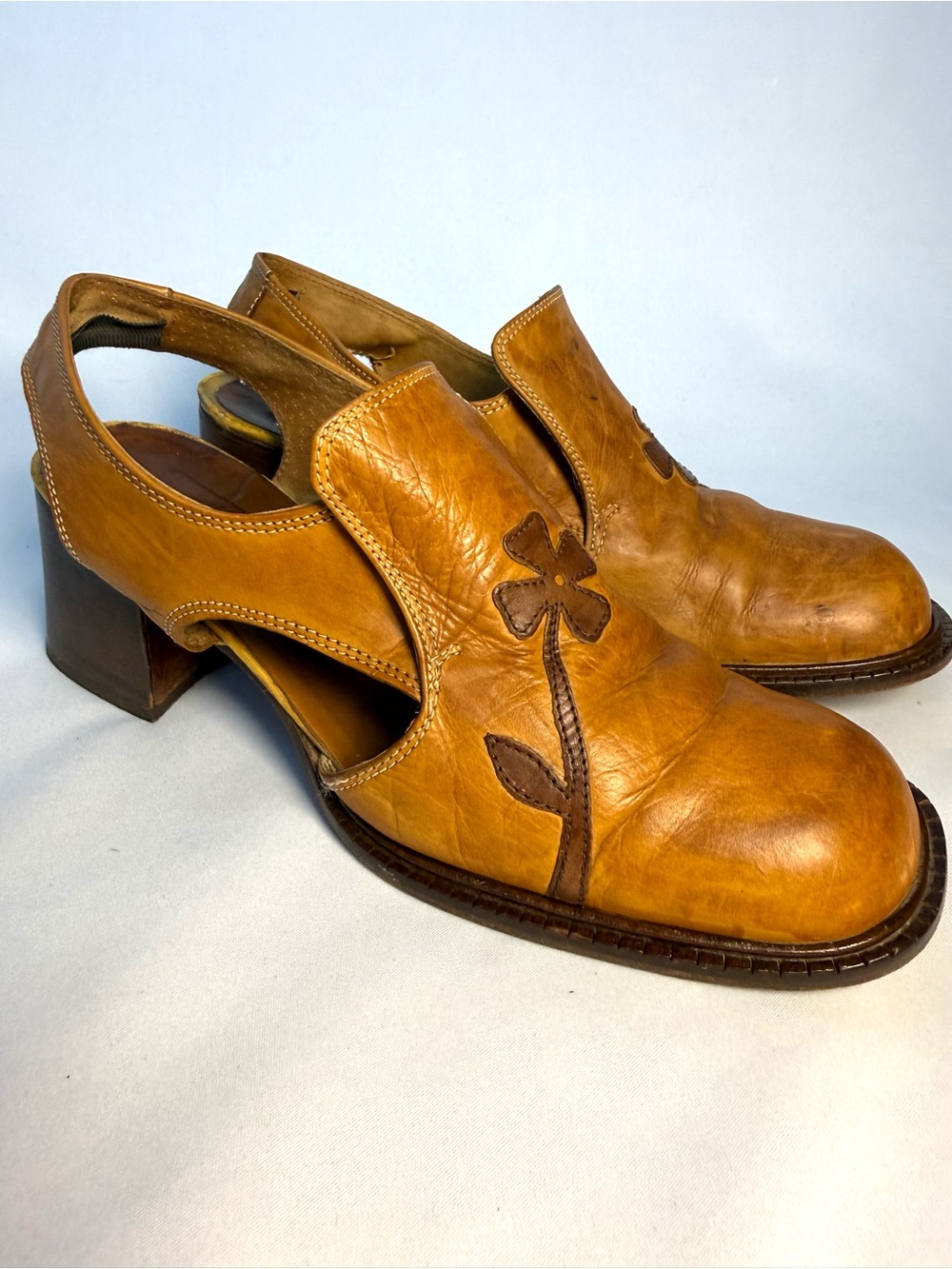Vintage Aldo Italy Leather Slingback Heels EU 40 Floral Artisan Shoes